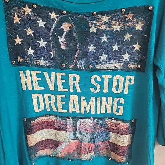 Y2K turquoise blue Top Never Stop Dreaming Patriotic Flag Size S 4th of July - Picture 3 of 16